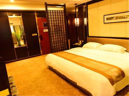 Суцянь: Shell Suqian City Siyang County  Wencheng Road Hotel
