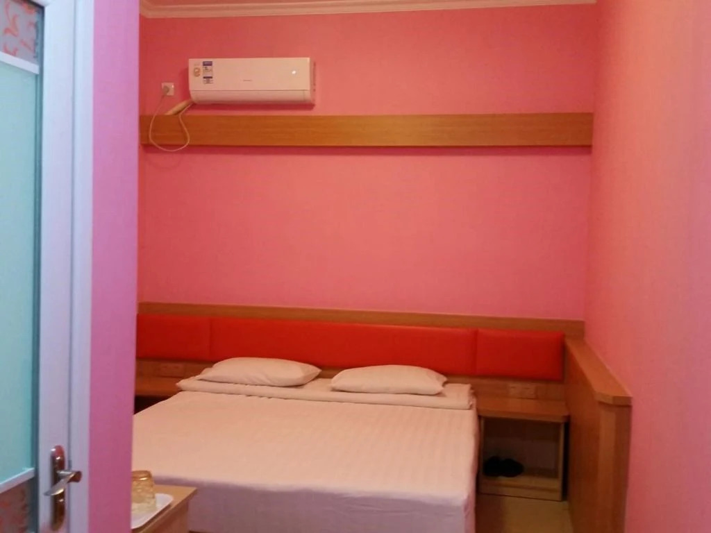 Цзинин: Jun'an Express Inn
