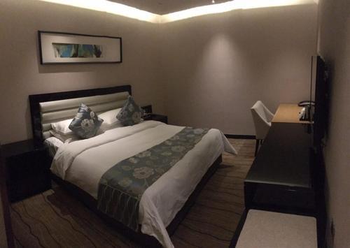 Чжэнчжоу: Starway Hotel Zhengzhou East Railway Station