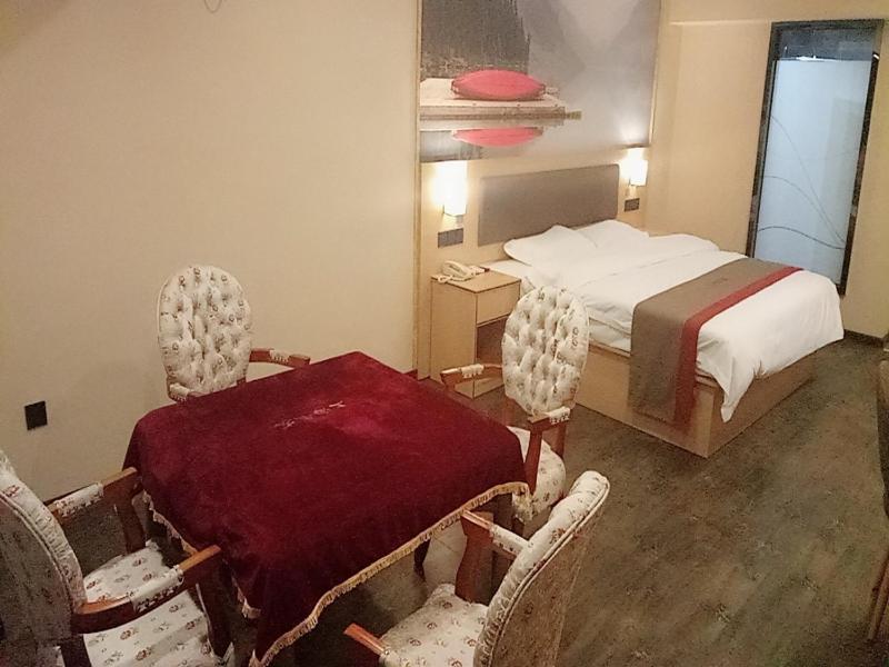 Юнчжоу: Thank Inn Plus Hotel Hunan Yongzhou Jiangyong County Yonghua International
