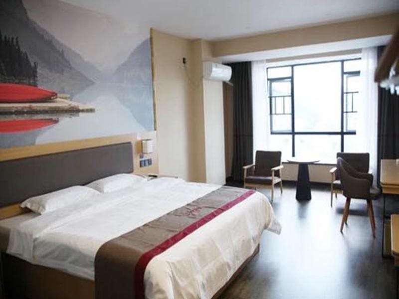 Юнчжоу: Thank Inn Plus Hotel Hunan Yongzhou Jiangyong County Yonghua International