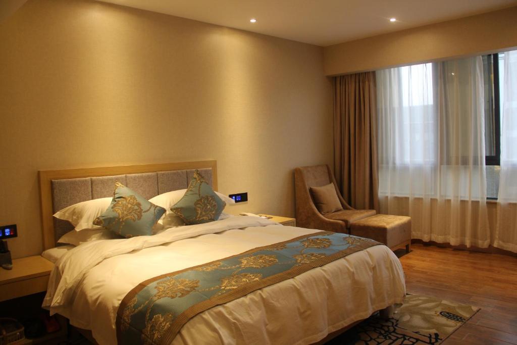 Наньнин: Long Men Shui Du Yang Xin Valley Hot Spring Hotel
