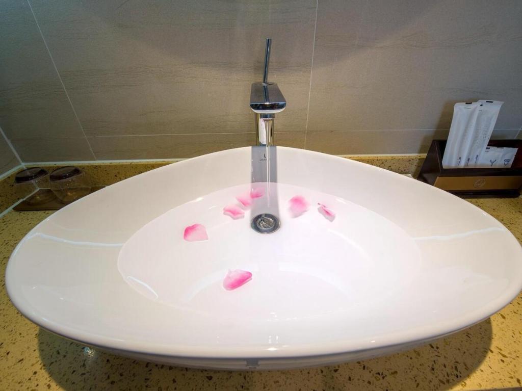 Хойчжоу: Lavande Hotels Huizhou Gold Coast