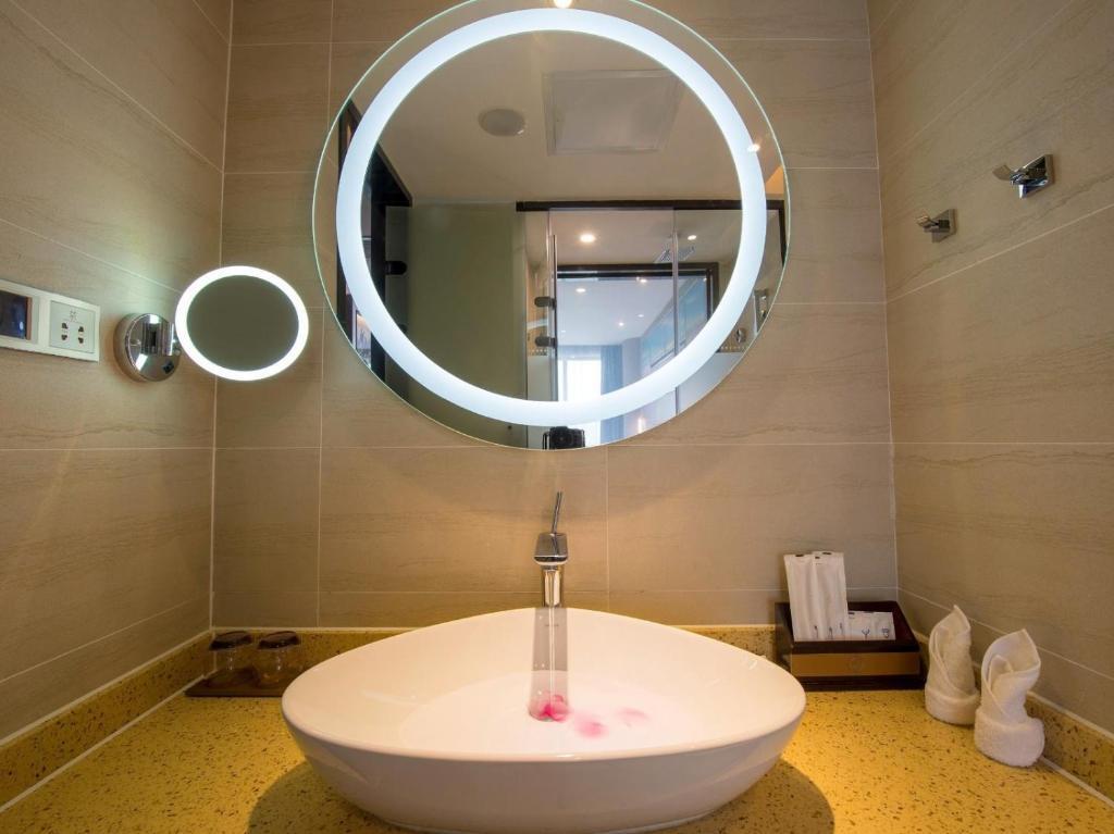 Хойчжоу: Lavande Hotels Huizhou Gold Coast