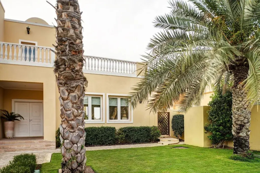Дубай: The Palm Jumeirah Villas - Frond M - by Dream Inn Dubai