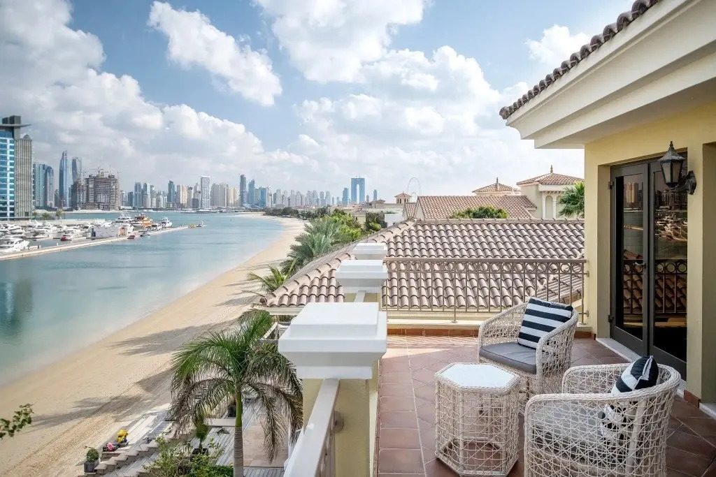 Дубай: The Palm Jumeirah Villas - Frond M - by Dream Inn Dubai