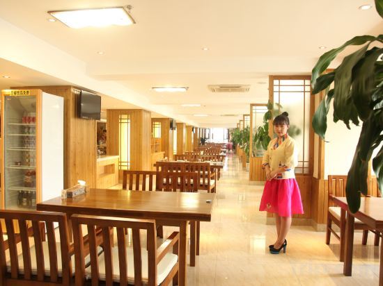 Хуньчунь: Mingmen Hotel