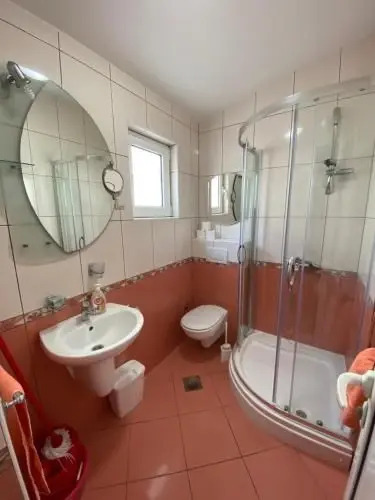 Сутоморе: Apartmani Lukšić