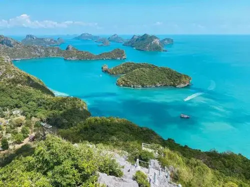 Сураттхани: Suhotel Suratthani