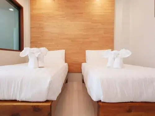 Сураттхани: Suhotel Suratthani