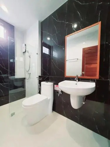 Сураттхани: Suhotel Suratthani