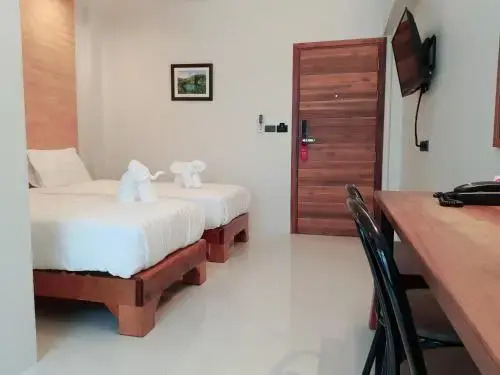 Сураттхани: Suhotel Suratthani
