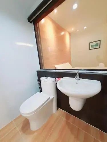 Сураттхани: Suhotel Suratthani