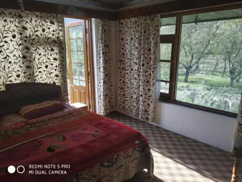 Пахалгам: Hotel Diamond Palace
