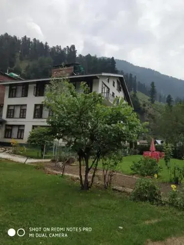 Пахалгам: Hotel Diamond Palace