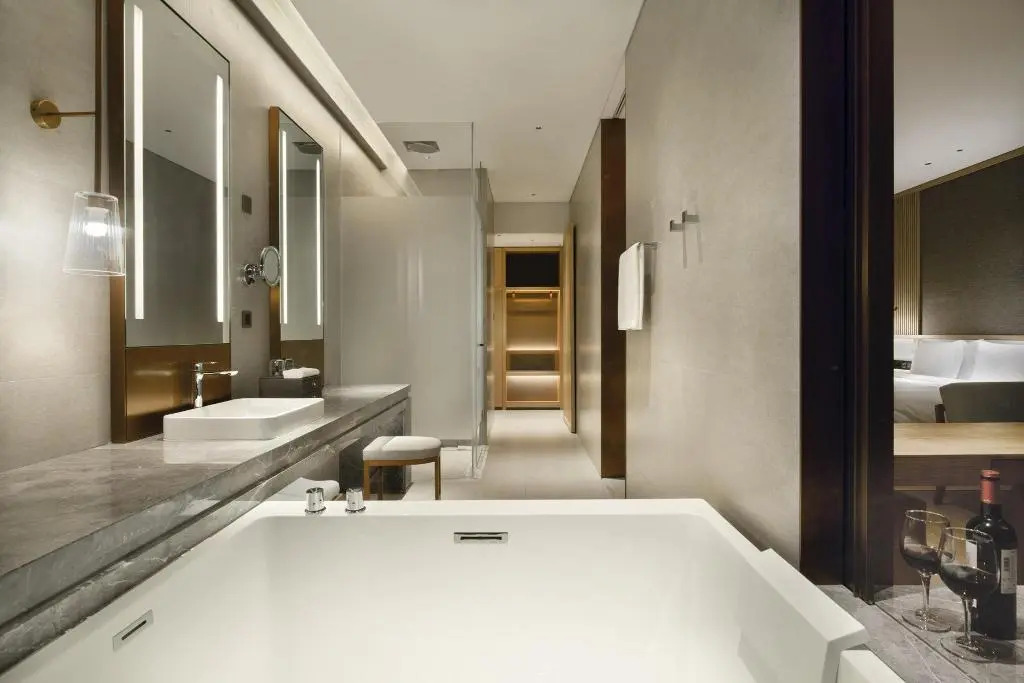 Таншань: Crowne Plaza Zunhua Hot Spring Town, an IHG Hotel