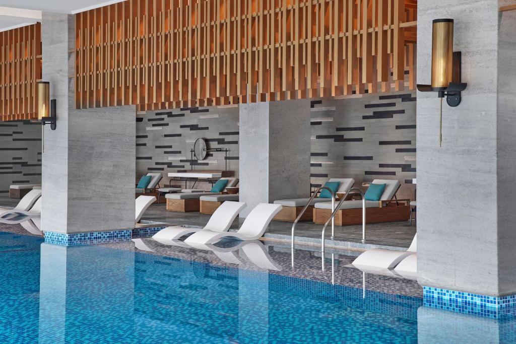 Чжаоцин: Sheraton Zhaoqing Dinghu