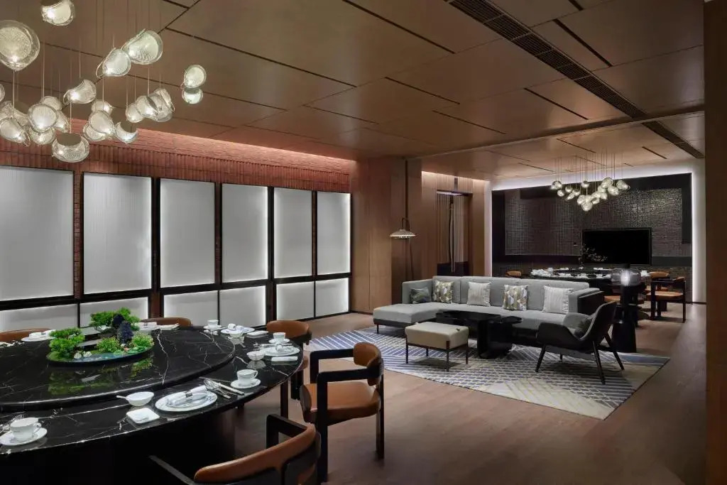 Чжаоцин: Sheraton Zhaoqing Dinghu