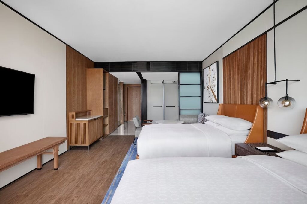 Чжаоцин: Sheraton Zhaoqing Dinghu