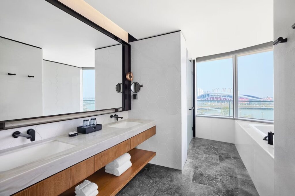 Чжаоцин: Sheraton Zhaoqing Dinghu