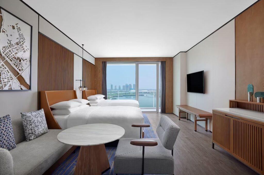 Чжаоцин: Sheraton Zhaoqing Dinghu