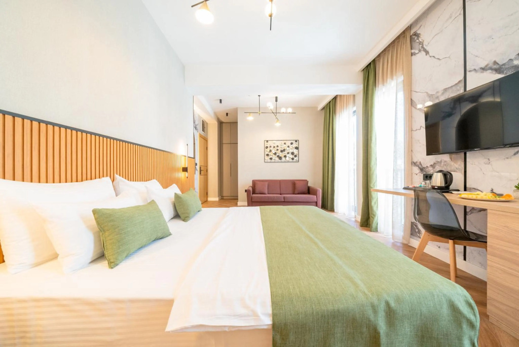 Будва: Hotel Millennium by Aycon