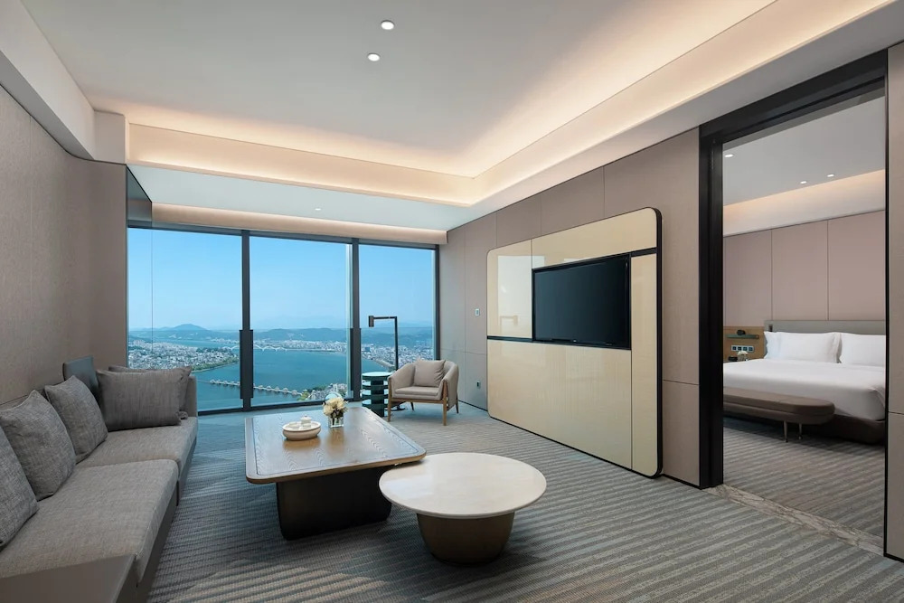 Чаочжоу: Crowne Plaza Chaozhou Riverside, an IHG Hotel
