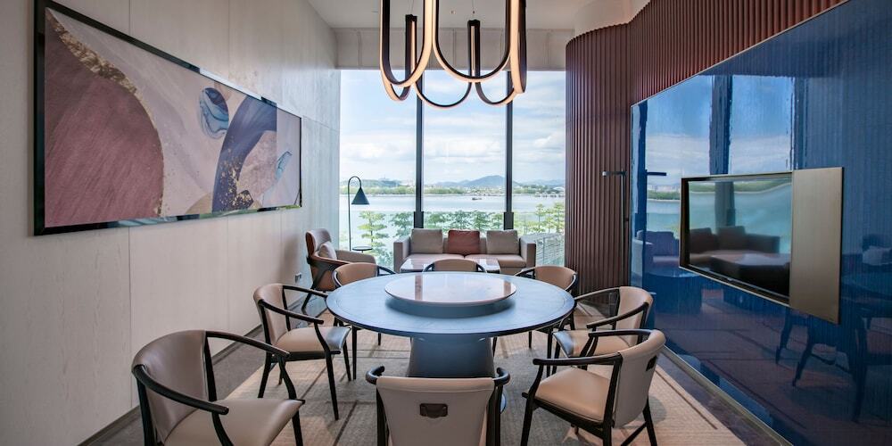 Чаочжоу: Crowne Plaza Chaozhou Riverside, an IHG Hotel