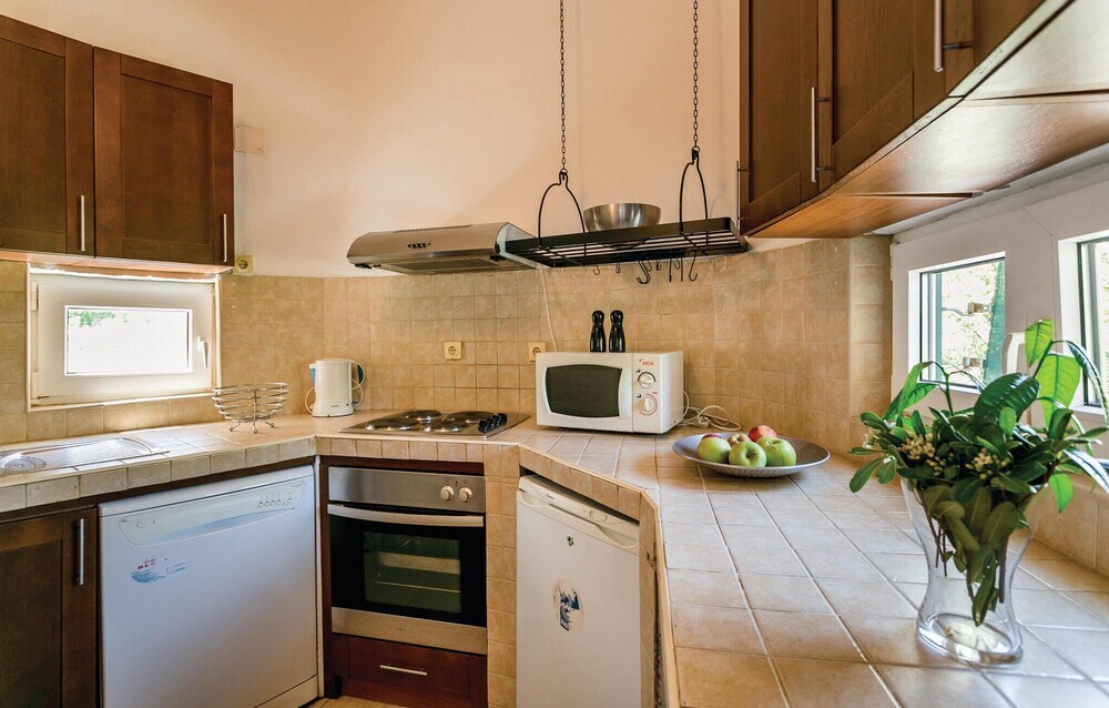Котор: Beautiful Home in Kotor With 3 Bedrooms and Wifi