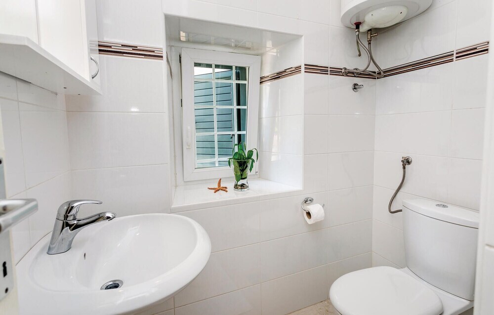 Котор: Beautiful Home in Kotor With 3 Bedrooms and Wifi