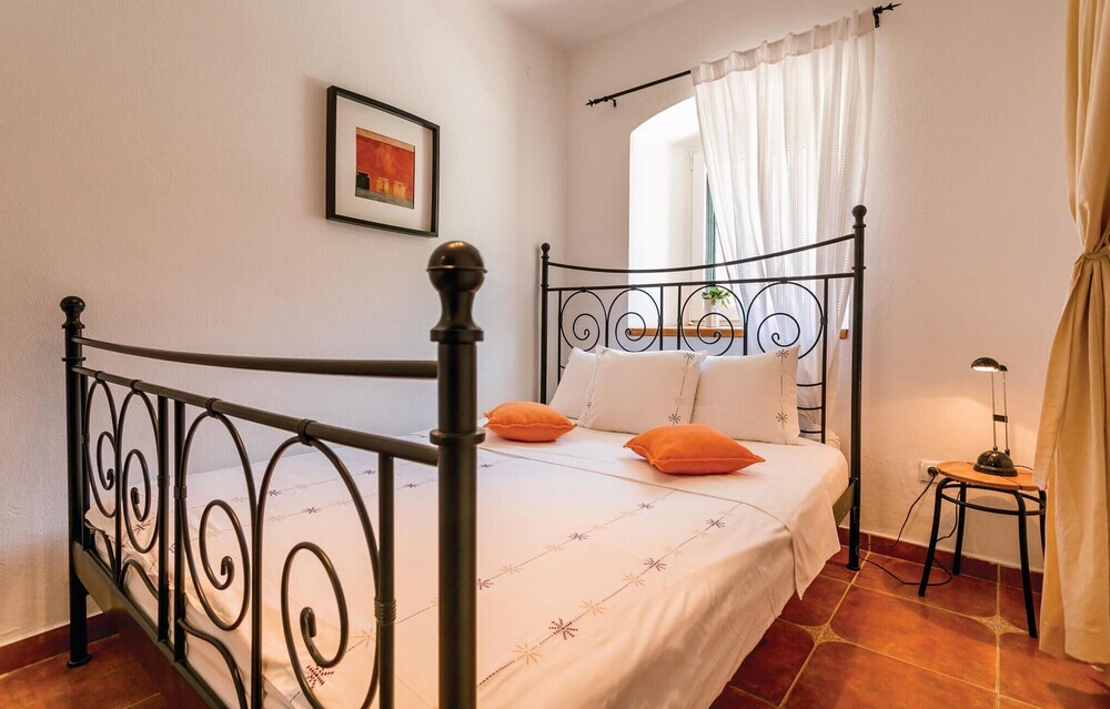 Котор: Beautiful Home in Kotor With 3 Bedrooms and Wifi