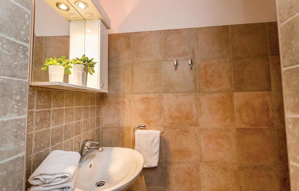 Котор: Beautiful Home in Kotor With 3 Bedrooms and Wifi