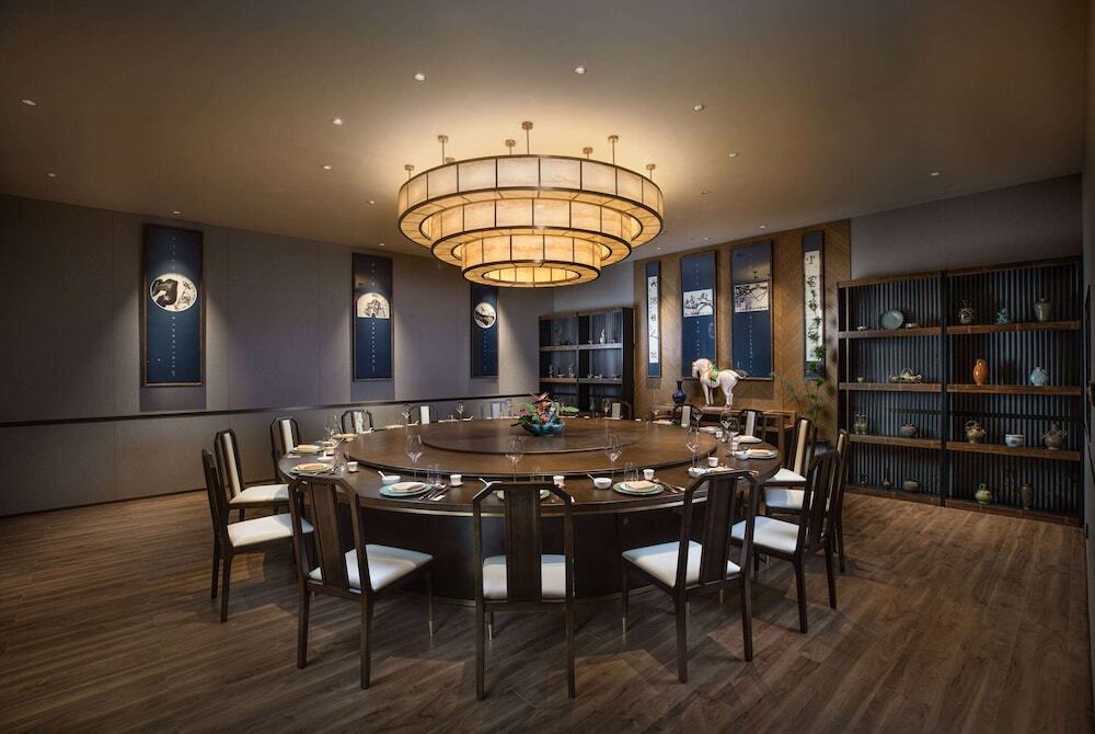 Фучжоу: Wyndham Grand Plaza Royale Xiangai Mountain Fuzhou