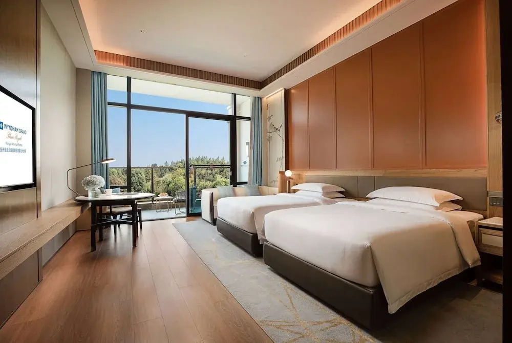 Фучжоу: Wyndham Grand Plaza Royale Xiangai Mountain Fuzhou