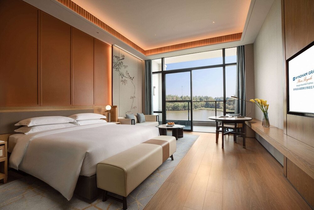 Фучжоу: Wyndham Grand Plaza Royale Xiangai Mountain Fuzhou