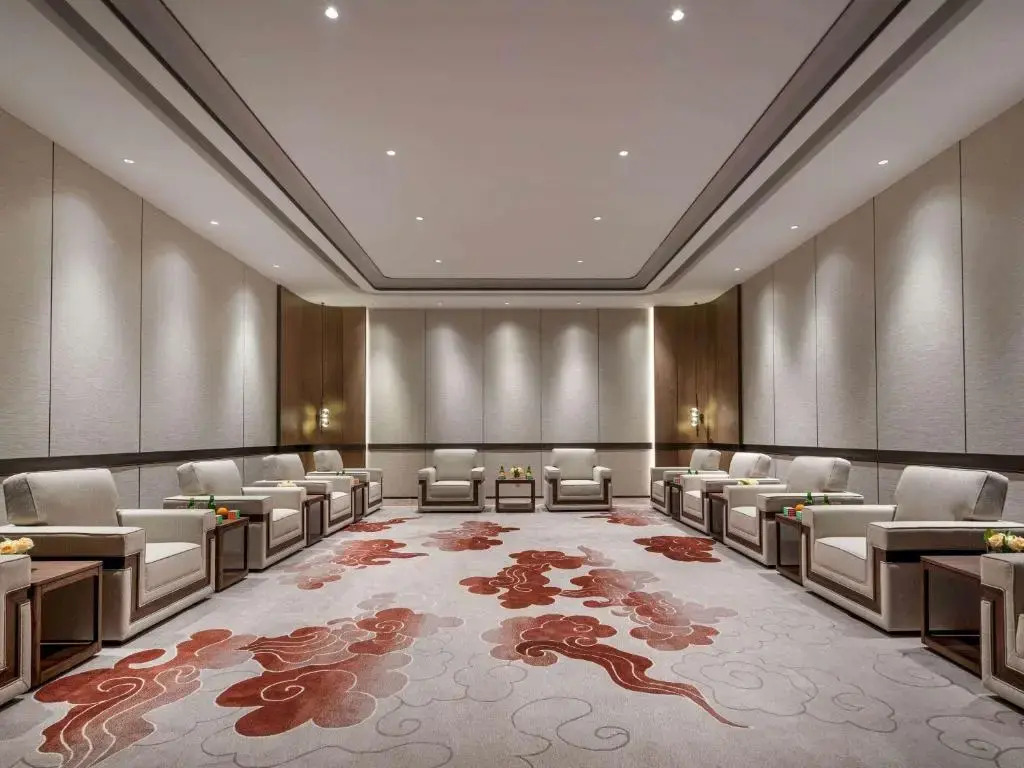 Хуайань: Pullman Huai’an