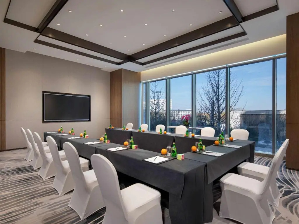 Хуайань: Pullman Huai’an