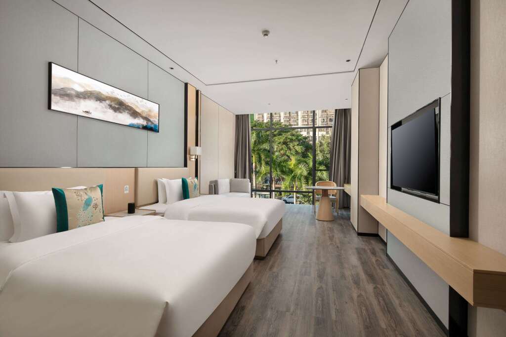 Цзинхун: Ramada Encore by Wyndham Xishuangbanna Jinghong