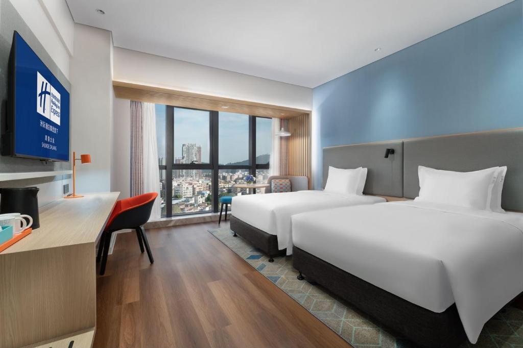 Фошань: Holiday Inn Express Shunde Daliang, an IHG Hotel