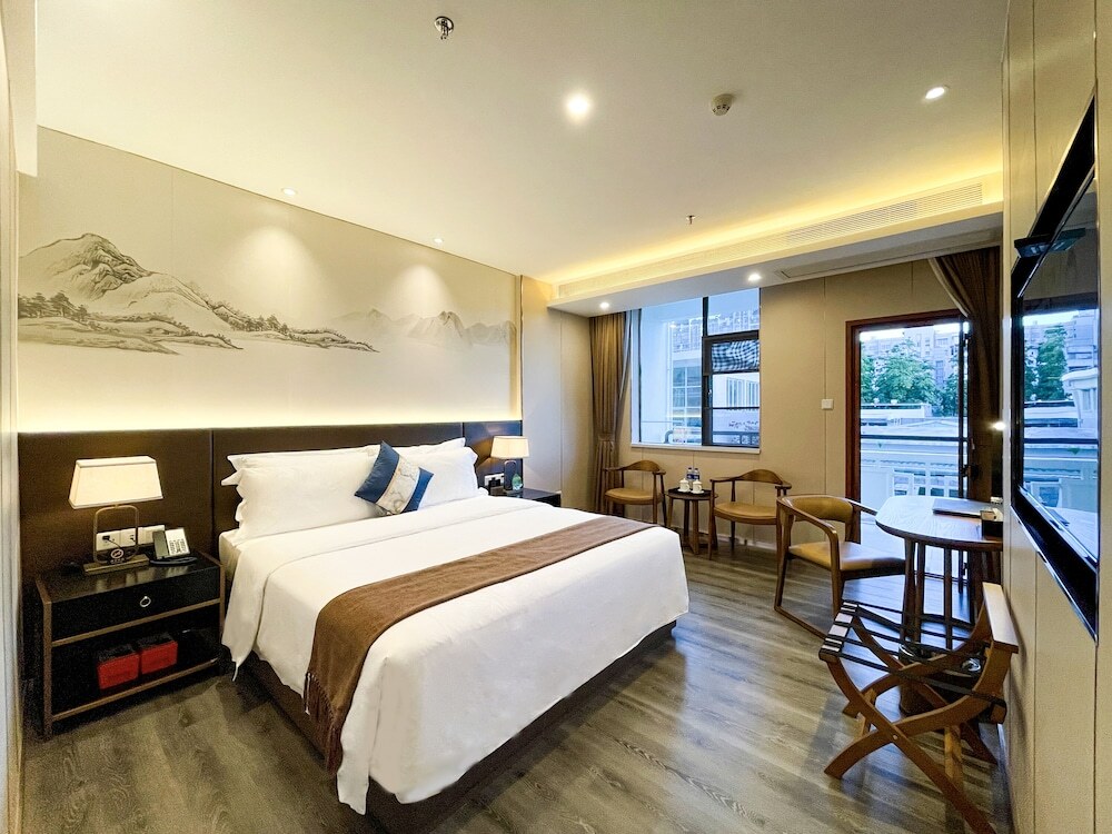 Чжаоцин: White Swan Guest House