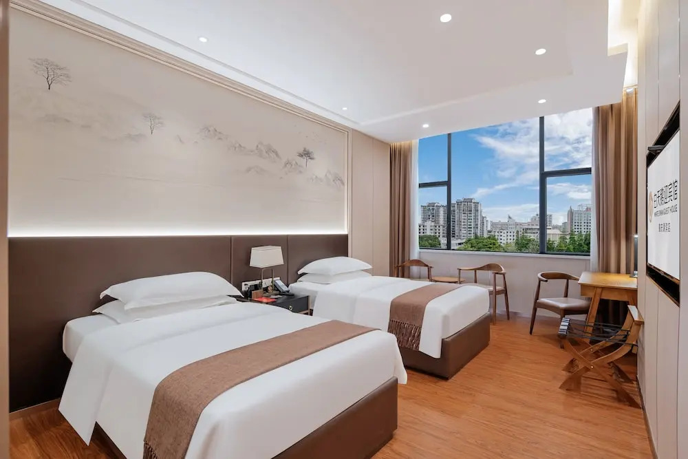 Чжаоцин: White Swan Guest House