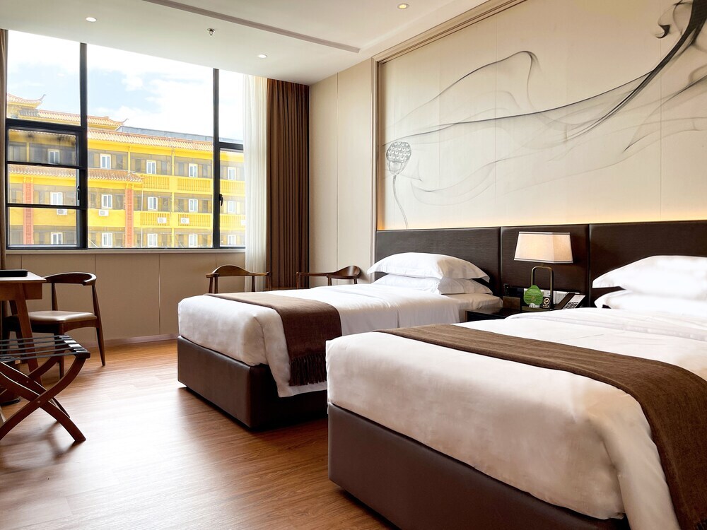 Чжаоцин: White Swan Guest House