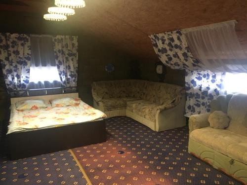 Ханская: Kovcheg U Reki Hotel
