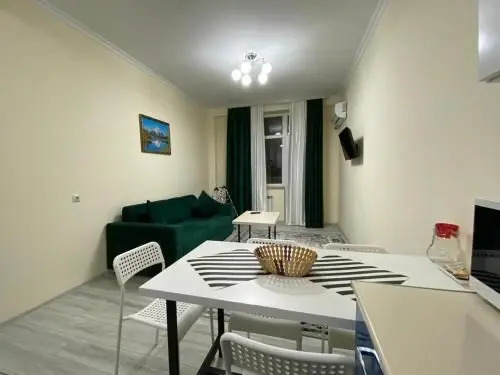 Актау: Rusel Hotel