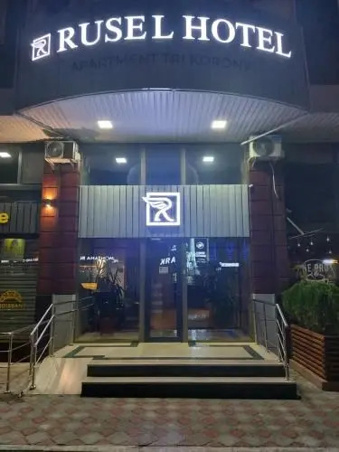 Актау: Rusel Hotel