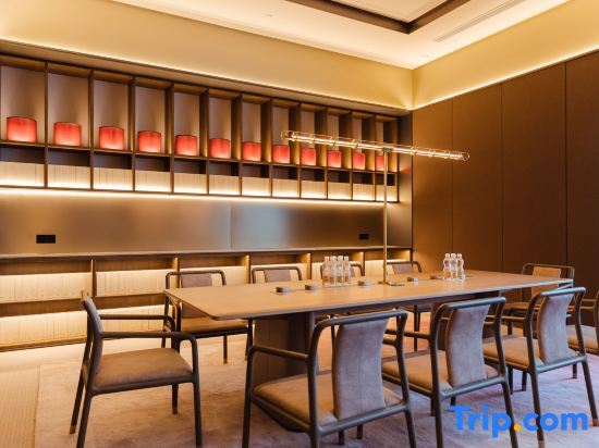 Ханчжоу: JOYA Hangzhou Qianjiang CBD