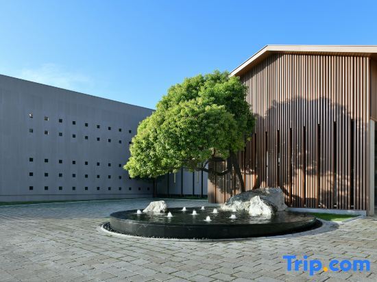 Шанхай: Joya Hotel Shanghai Jiading