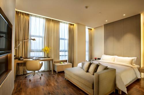 Ухань: Joya Wuhan Optics Valley