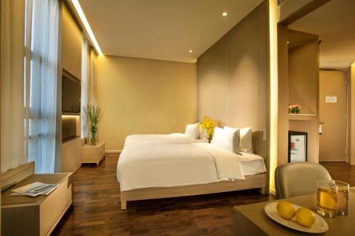 Ухань: Joya Wuhan Optics Valley