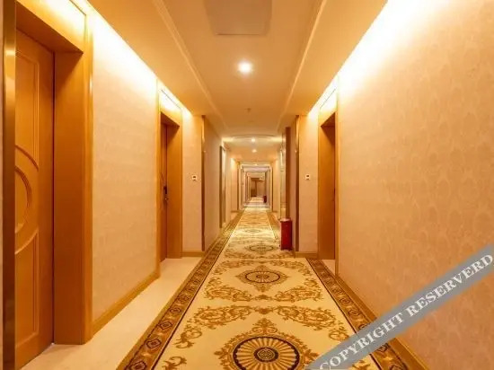 Шаогуань: Vienna Hotel(Nanxiong Shidai Guangchang Branch)